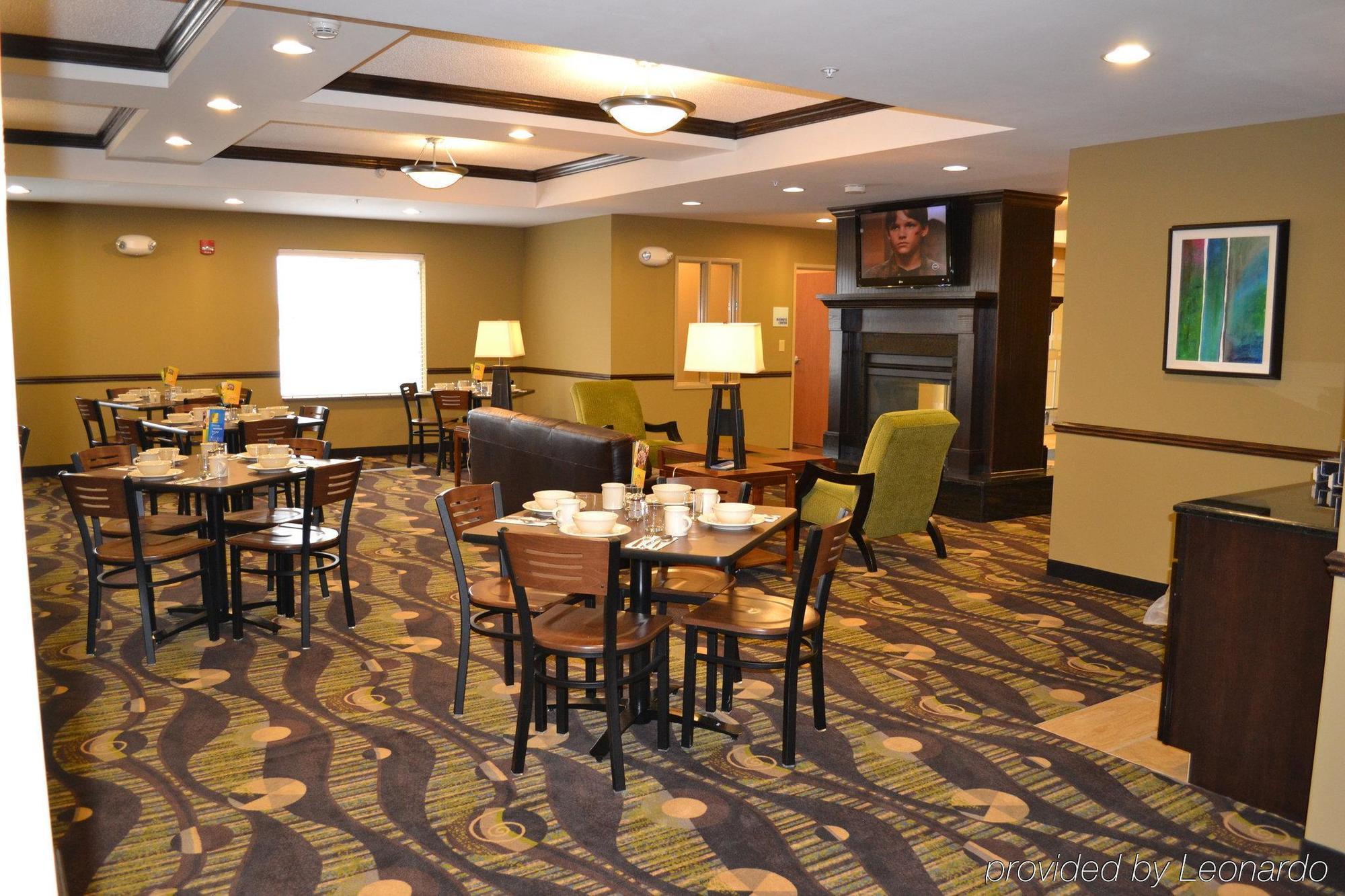 Express & Northwood By Ihg Silver Lake